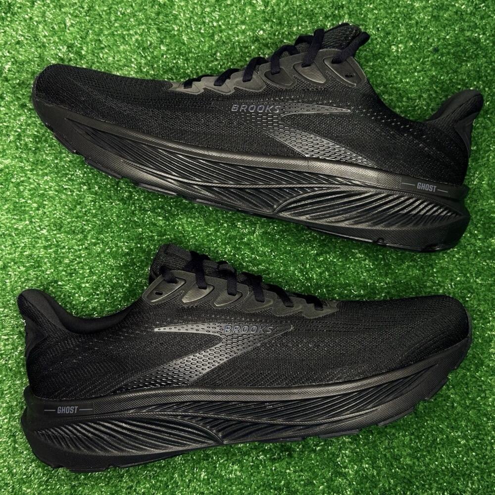Brooks Ghost 17 Running Shoes Men’s Size 14 Black Athletic Sneakers 1104421D020